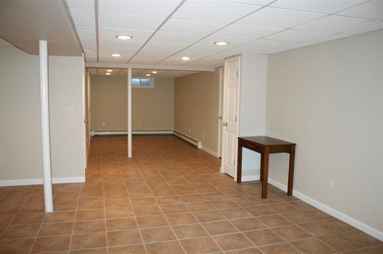 85 Holly Hill Road Centerville, MA 02632 - Photo 31 of 35 a view of an empty room