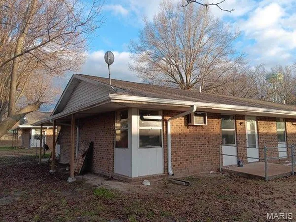 $925,000 | 586 4th Street, Unit C2, Qulin, MO 63961