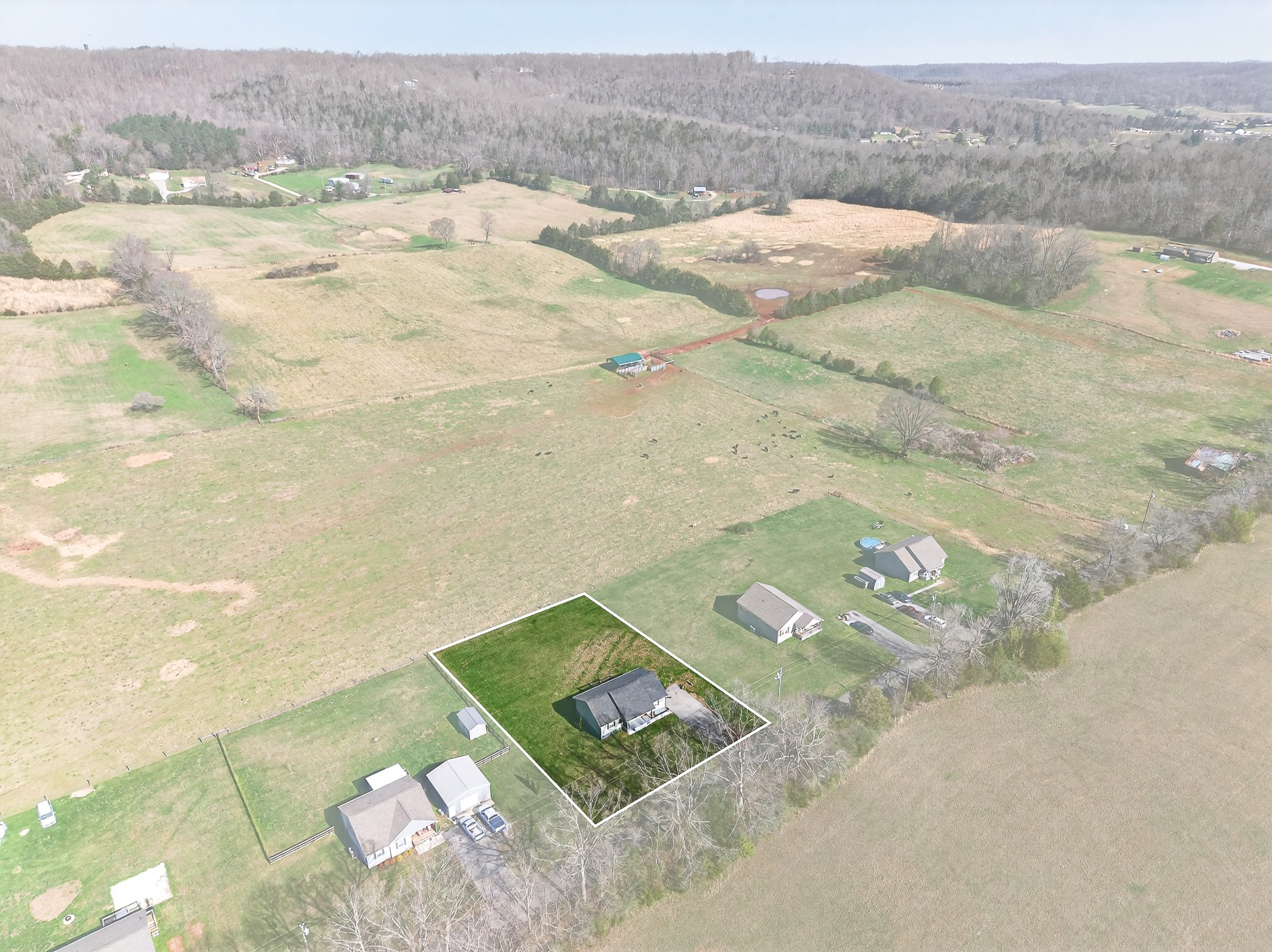 2040 Walker Cove Road Sparta, TN 38583 - Photo 25 of 26 a view of an ocean