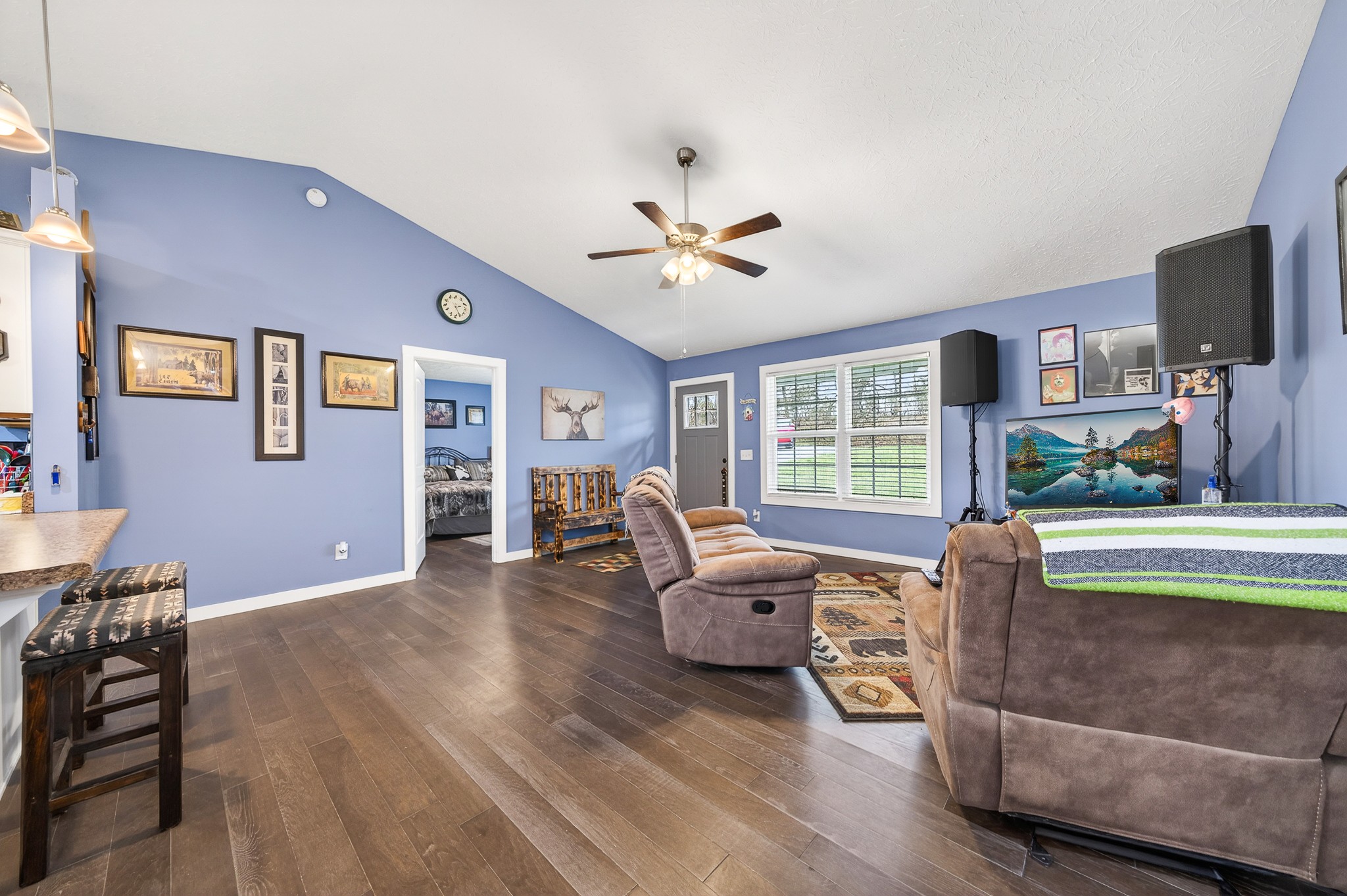 2040 Walker Cove Road Sparta, TN 38583 - Photo 5 of 26 a living room with furniture and a flat screen tv