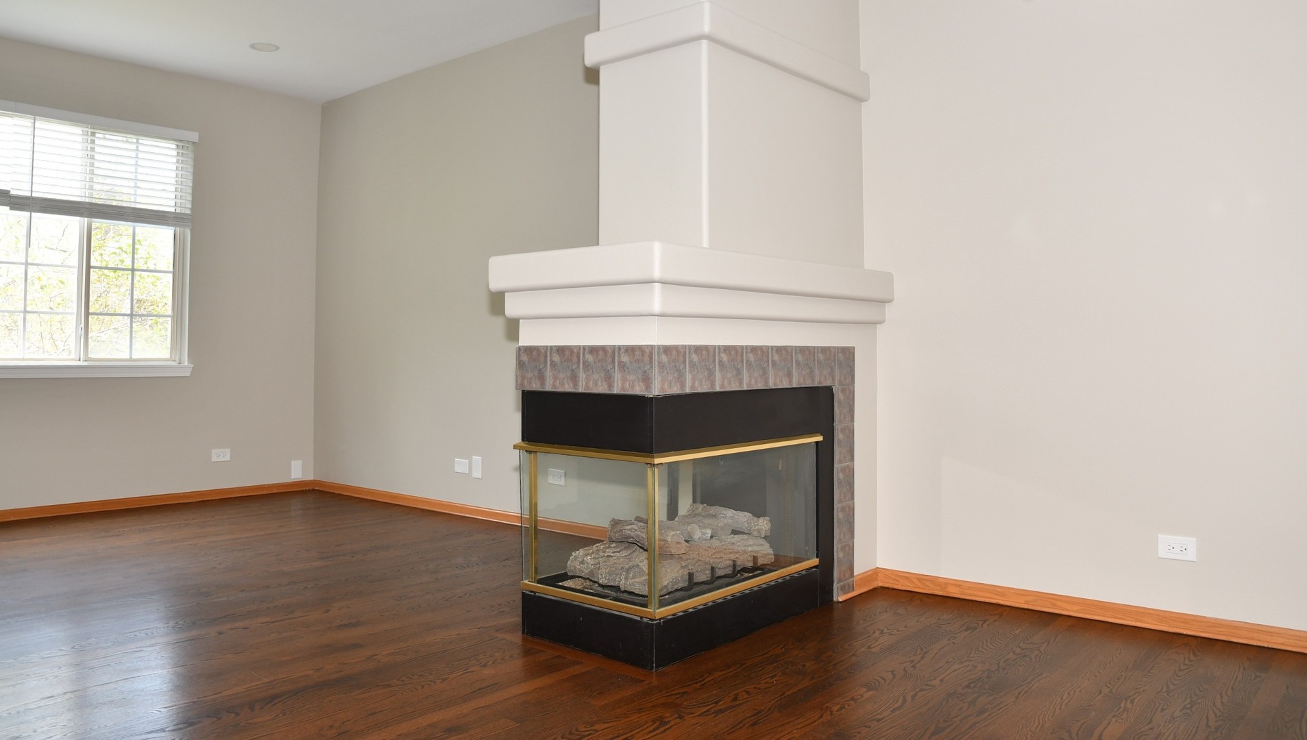 3467 Ravinia Circle Aurora, IL 60504 - Photo 6 of 24 Gallery Image 6