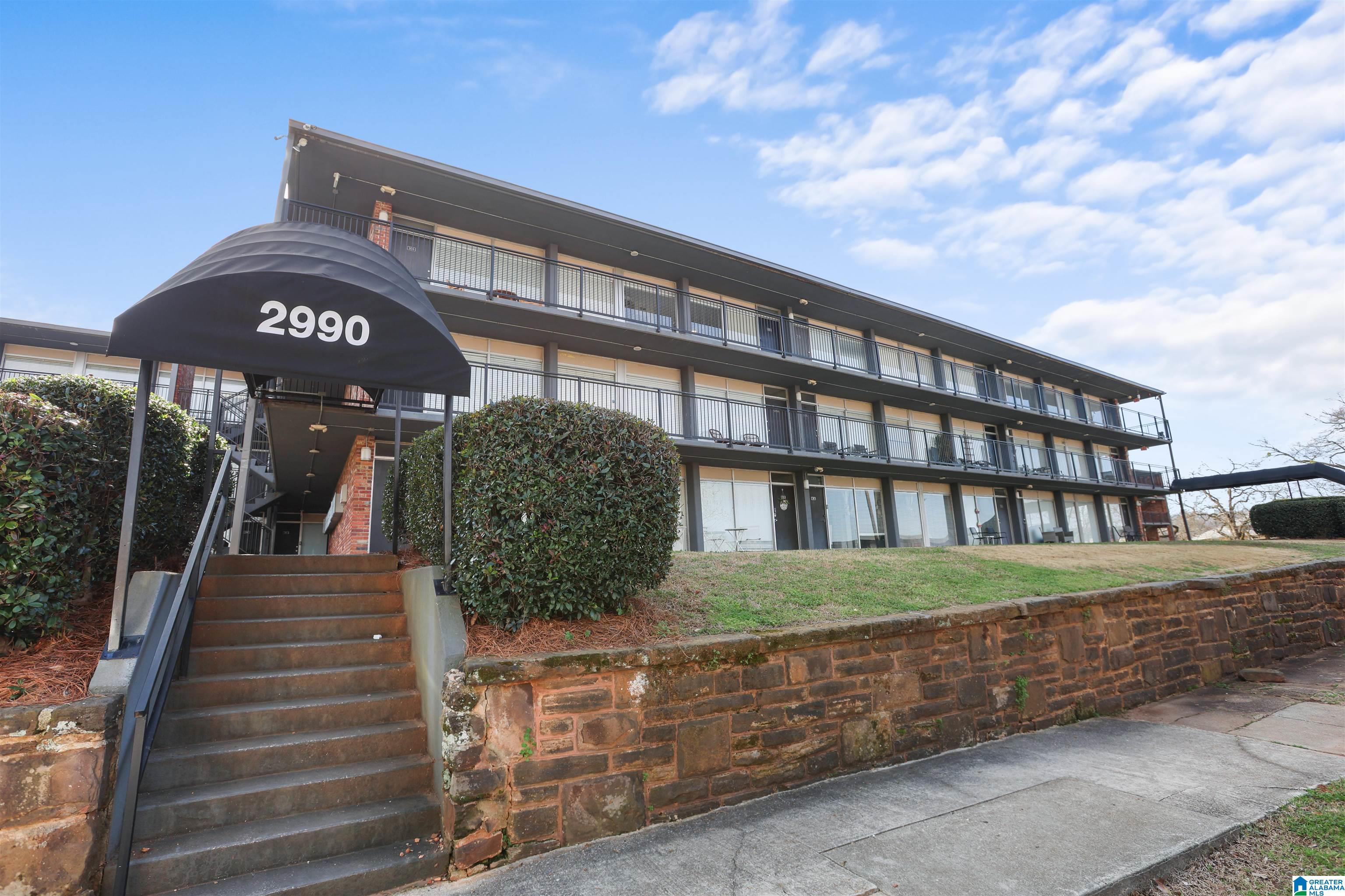 2990 Rhodes Circle South, Unit 310 Birmingham, AL 35205 - Photo 8 of 17