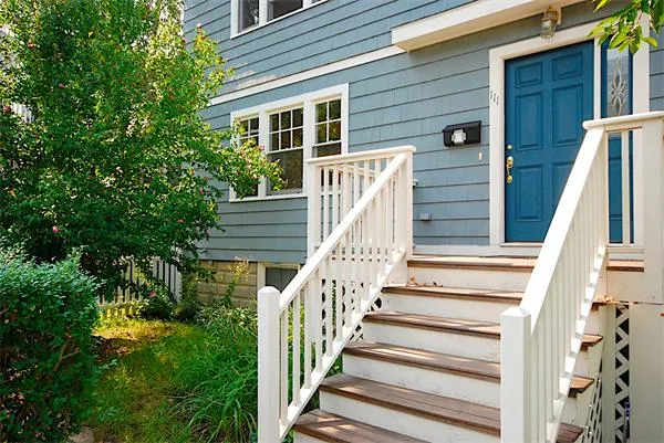 $10,000 | 111 Fayerweather Street, Cambridge, MA 02138