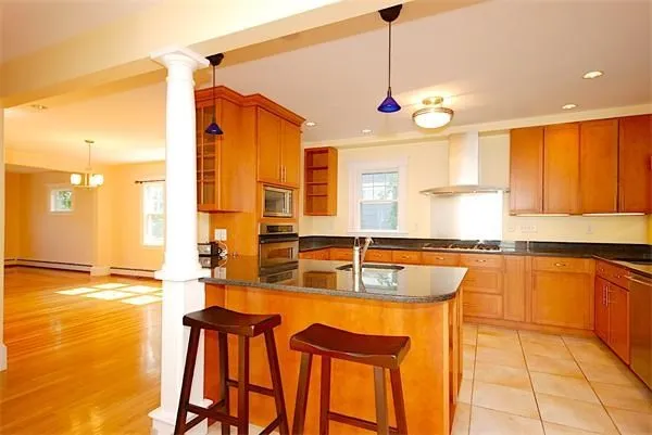 $10,000 | 111 Fayerweather Street, Cambridge, MA 02138
