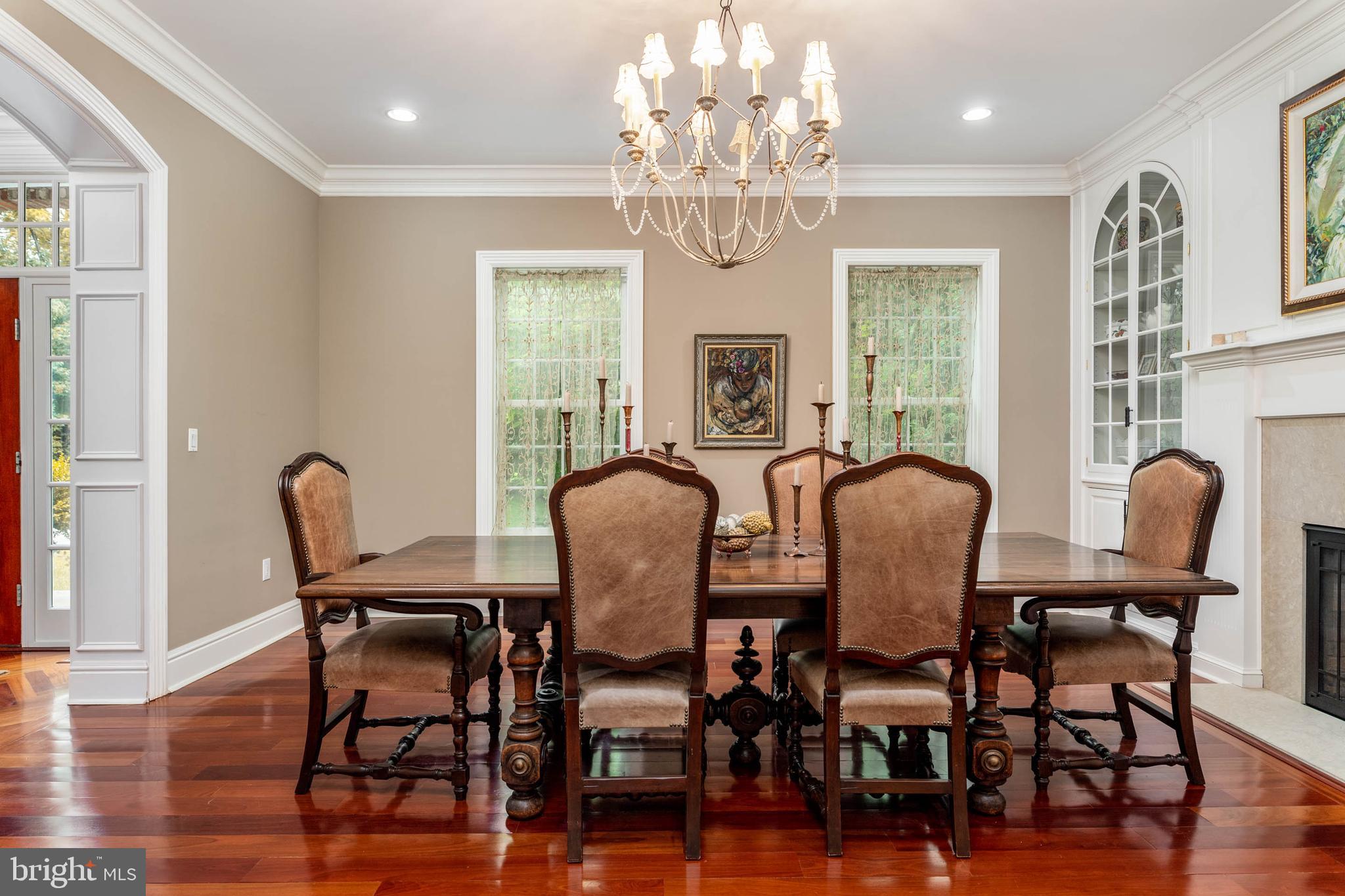 1400 Lanes End Villanova, PA 19085 - Photo 9 of 58