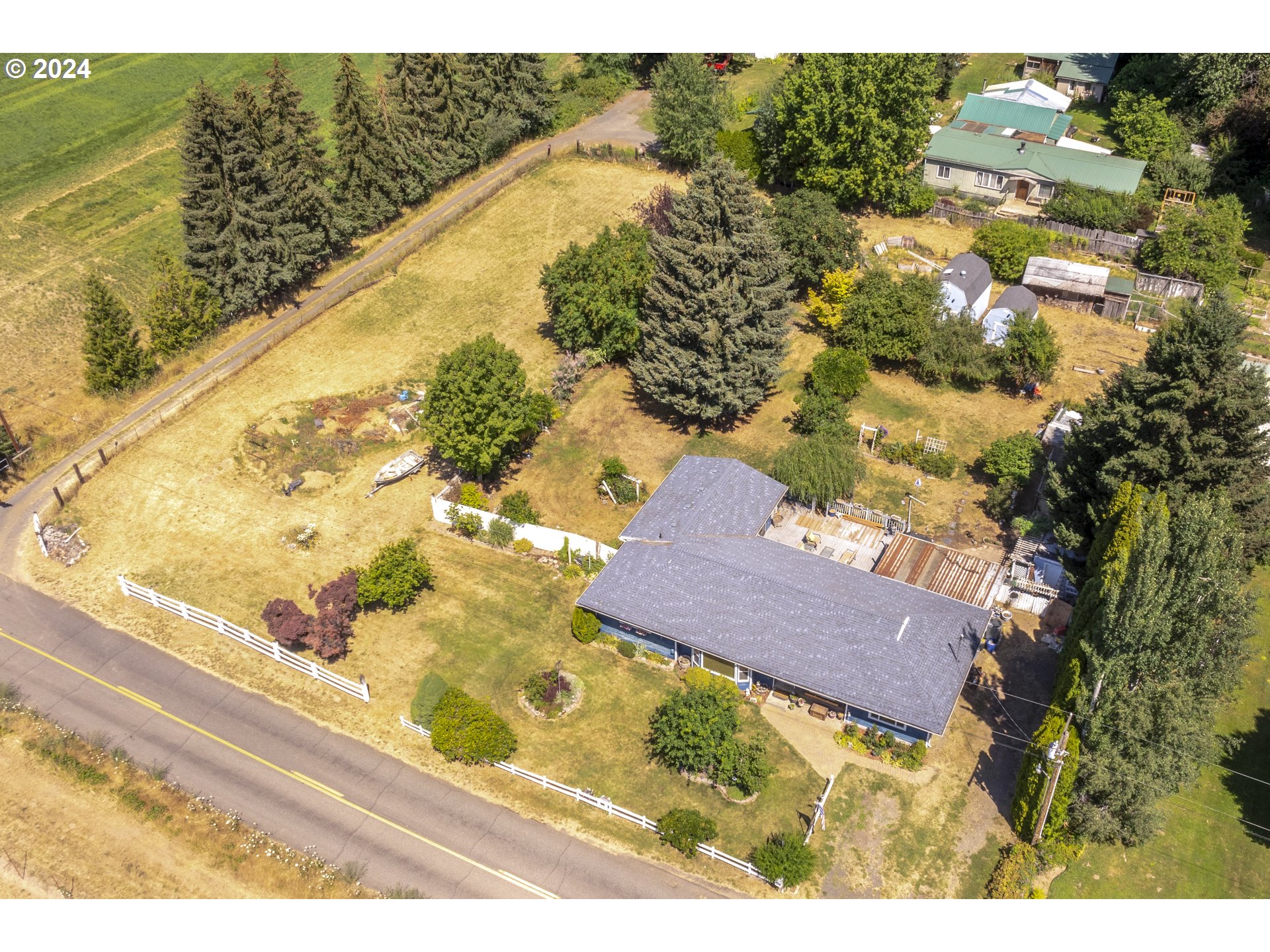 4320 Leasure Drive Mount Hood Parkdale, OR 97041 - Photo 11 of 48