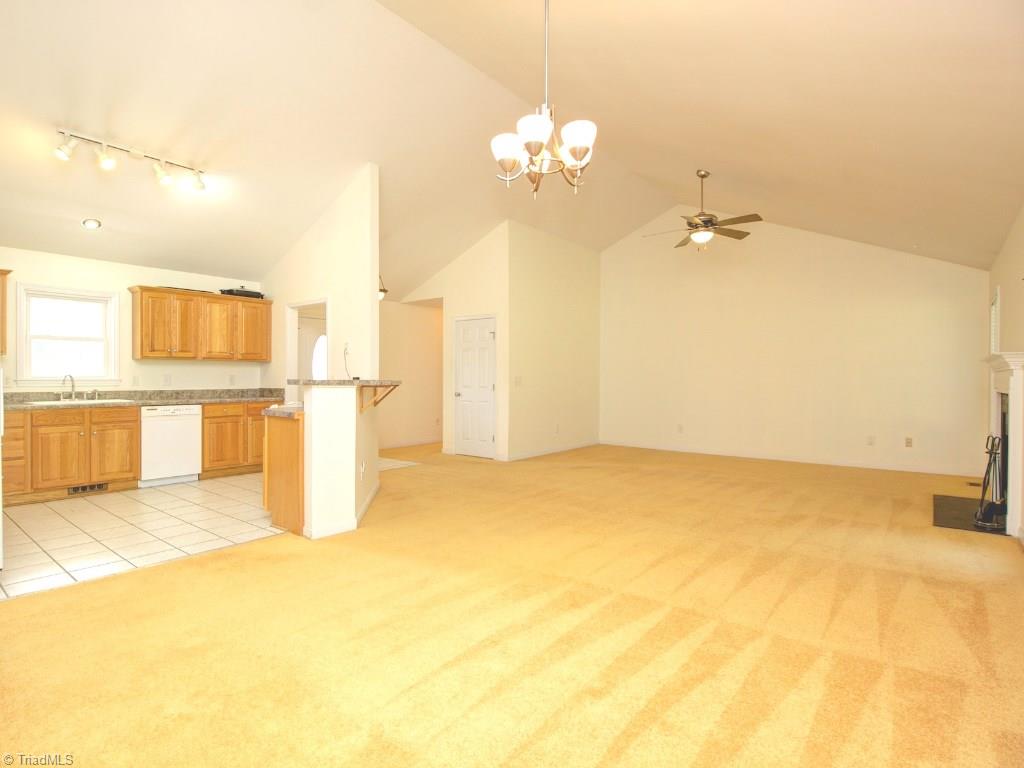 121 Running Cedar Road Madison, NC 27025 - Photo 5 of 28