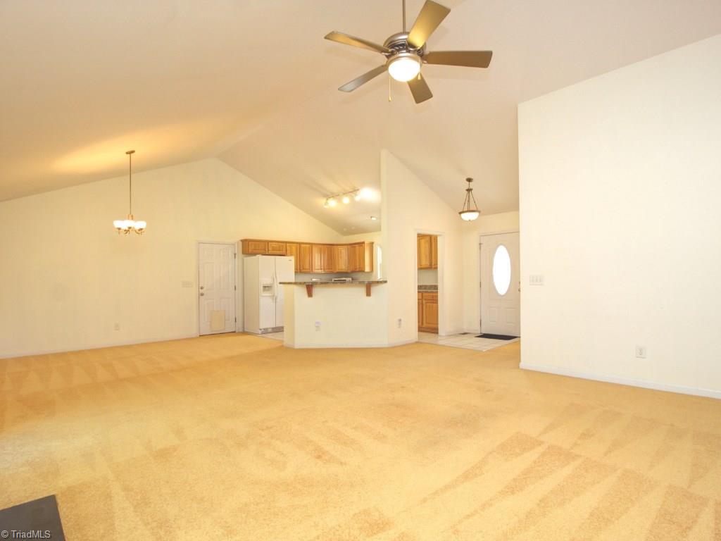 121 Running Cedar Road Madison, NC 27025 - Photo 7 of 28