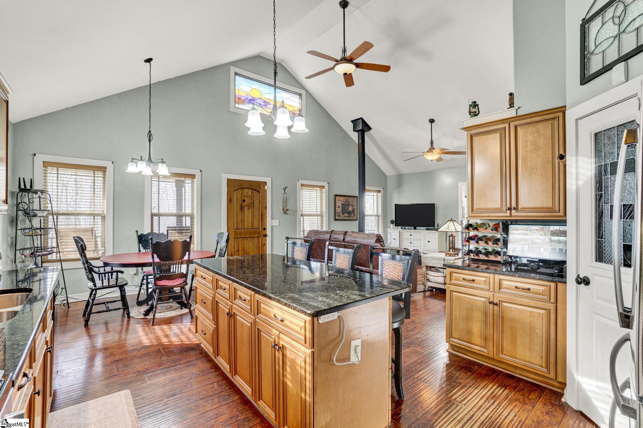 146 Bert Mae Lane Pickens, SC 29671 - Photo 6 of 49