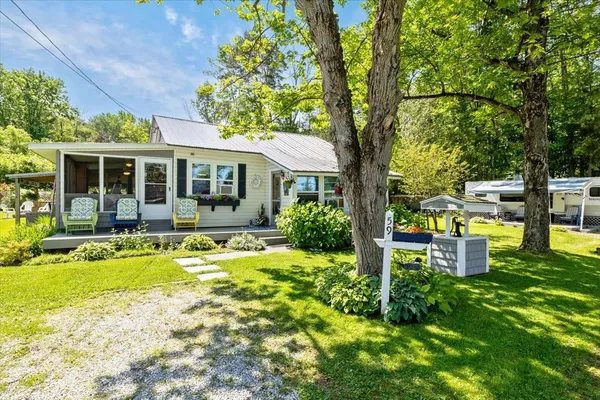 $325,000 | 59 Campano Drive, Georgia, VT 05478