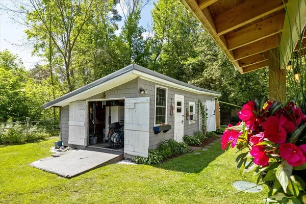 $325,000 | 59 Campano Drive, Georgia, VT 05478