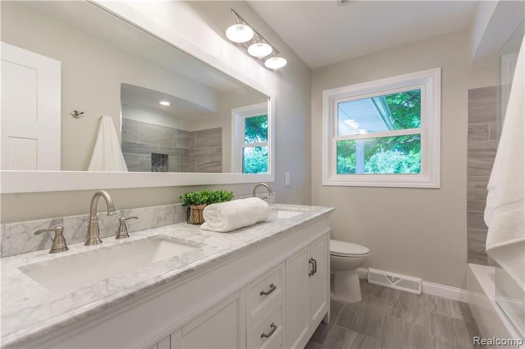 77 Randolph Road Rochester Hills, MI 48309 - Photo 19 of 32