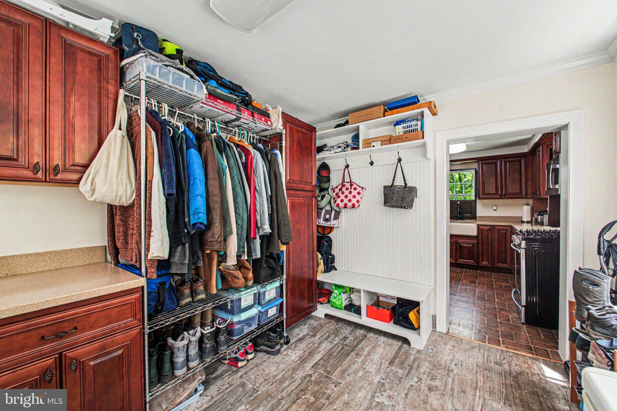 6287 Old Zion Road Warrenton, VA 20187 - Photo 22 of 69 Functional and organized mudroom space.