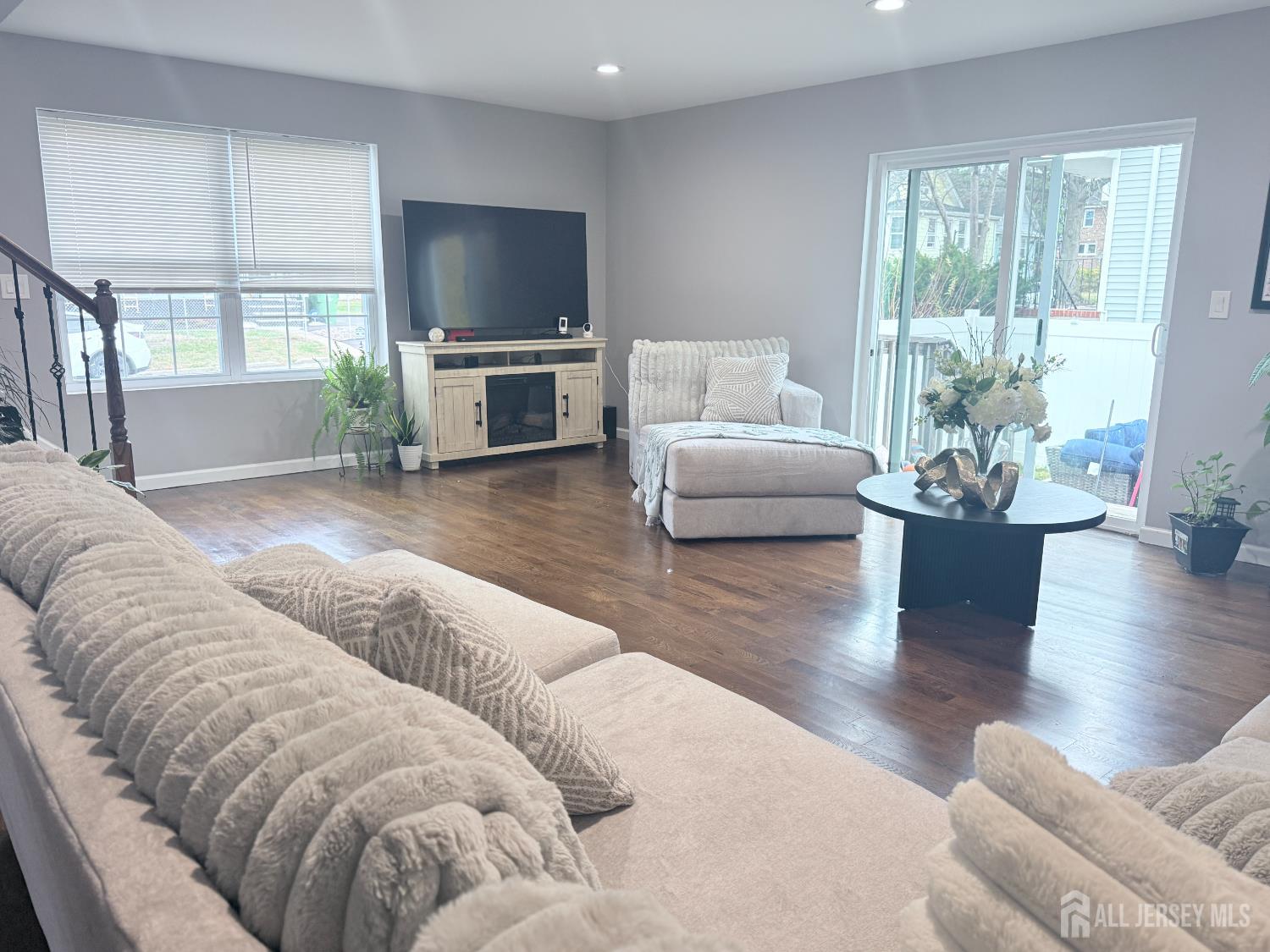 42 Nelson Avenue Edison, NJ 08817 - Photo 8 of 19