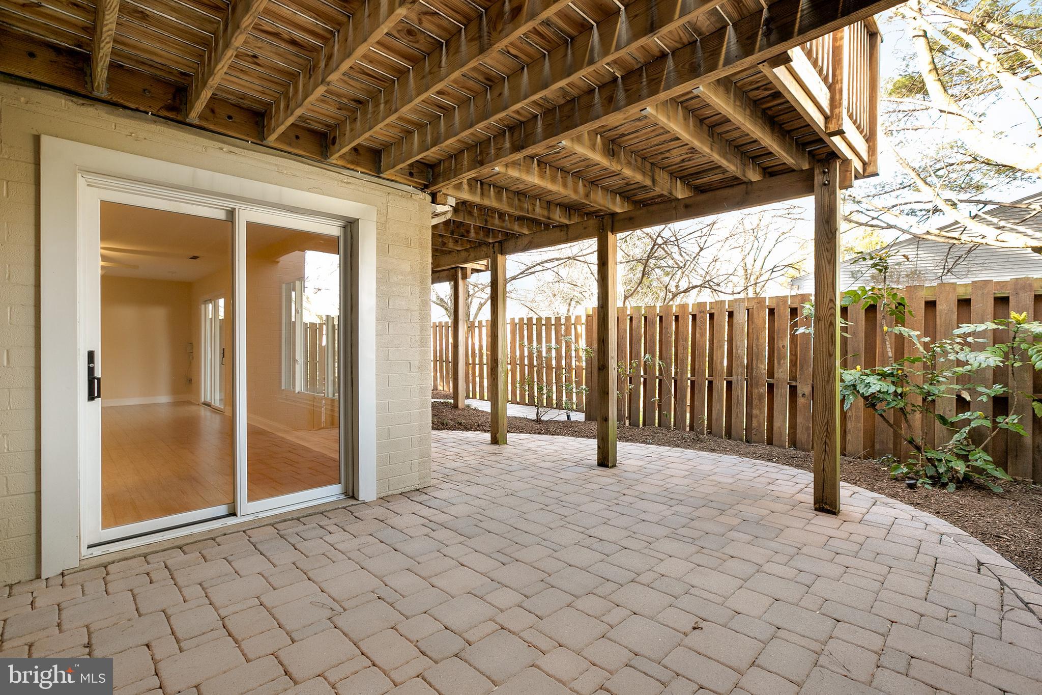 1508 Roundleaf Court Reston, VA 20190 - Photo 40 of 45 Gallery Image 40