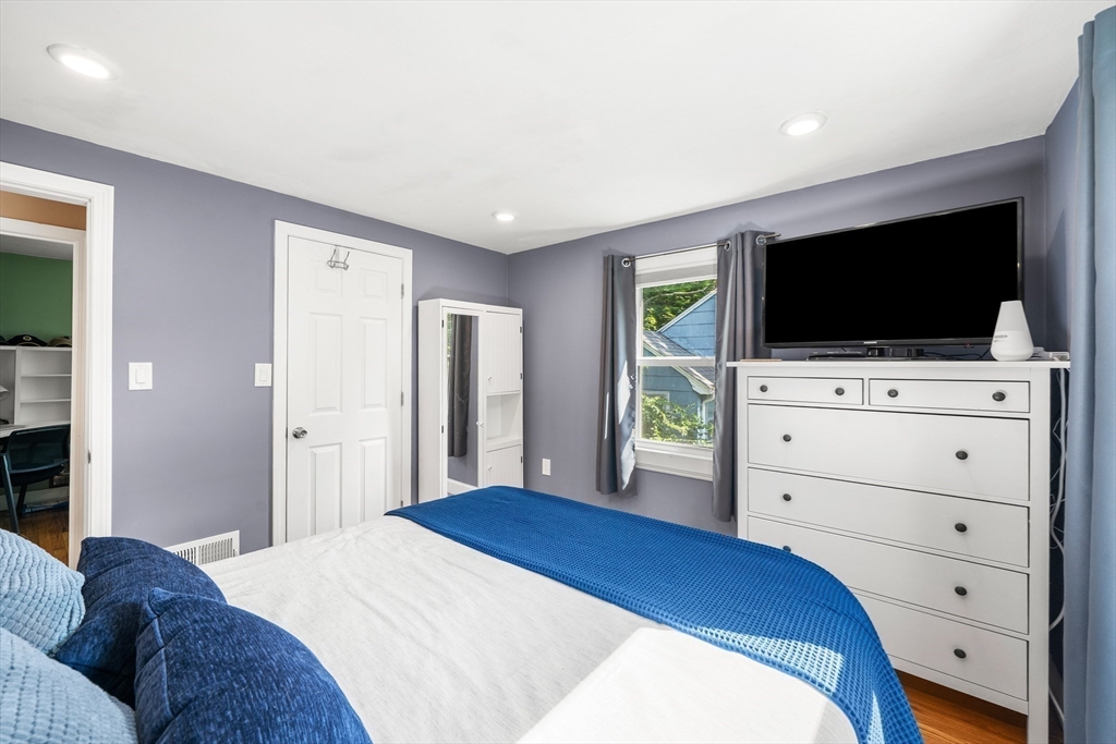 26 MacDonald Street Boston, MA 02136 - Photo 31 of 41 Gallery Image 31