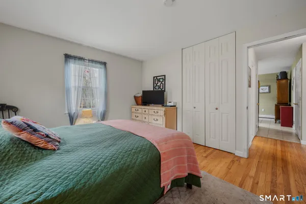 $585,000 | 32 Greenbriar Lane, Newtown, CT 06470