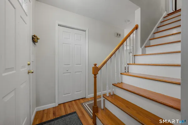 $585,000 | 32 Greenbriar Lane, Newtown, CT 06470