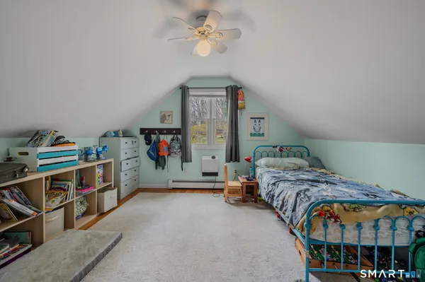 $585,000 | 32 Greenbriar Lane, Newtown, CT 06470