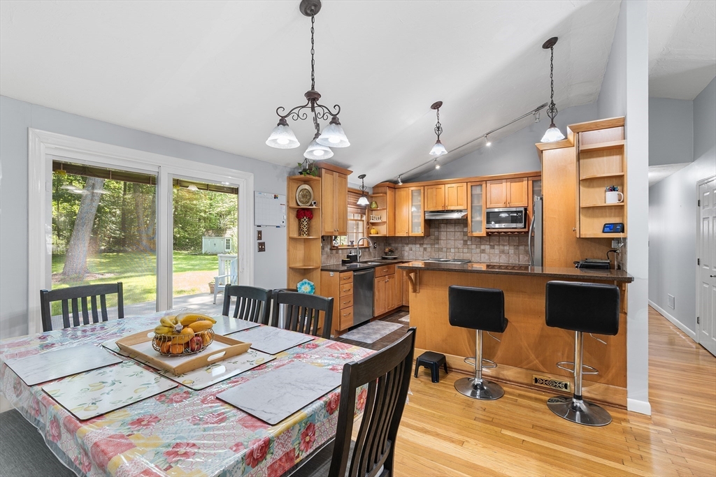206 Cordaville Road Southborough, MA 01772 - Photo 9 of 22 Gallery Image 9
