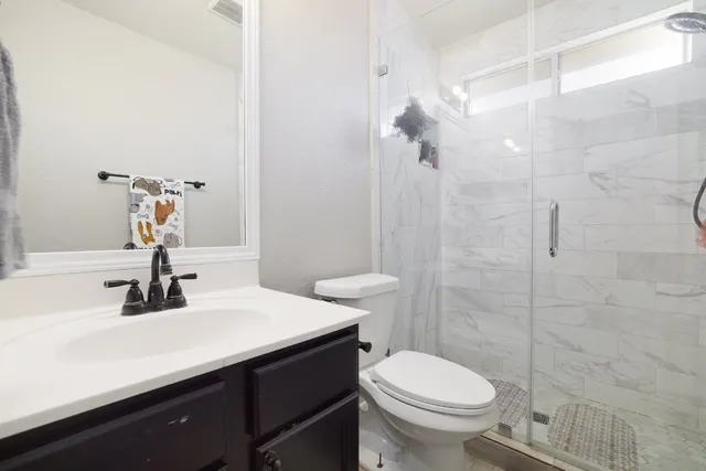 $270,000 | 203 Endeavour, Kyle, TX 78640