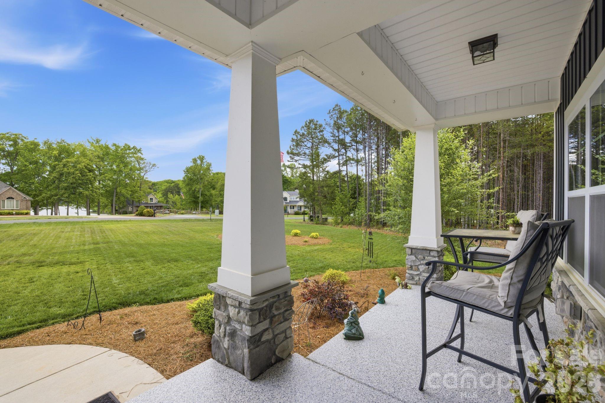314 Potters Landing Denton, NC 27239 - Photo 4 of 34