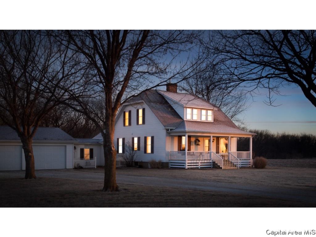 16251 Quarry Road Rushville, IL 62681 - Photo 1 of 26