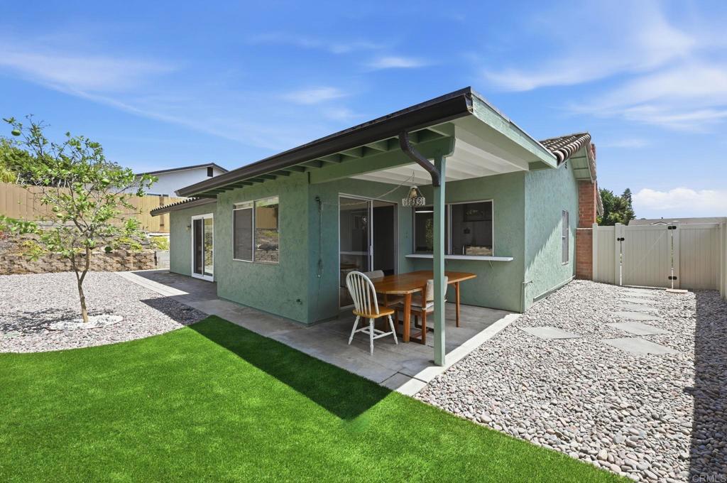 1712 Greentree Road Encinitas, CA 92024 - Photo 24 of 28 Gallery Image 24