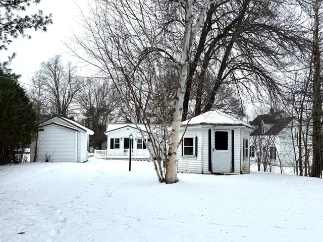 $159,000 | 96 Barker Street, Calais, ME 04619