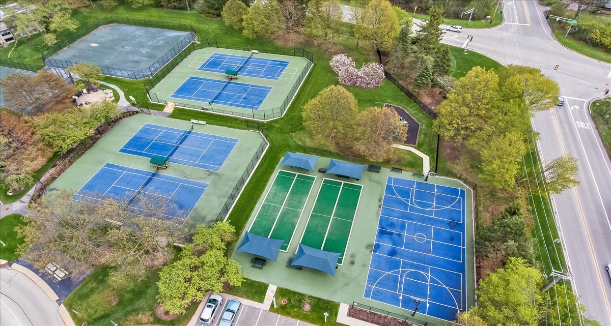 831 Shoreline Road Lake Barrington, IL 60010 - Photo 39 of 47 an aerial view of a house with garden space and street view