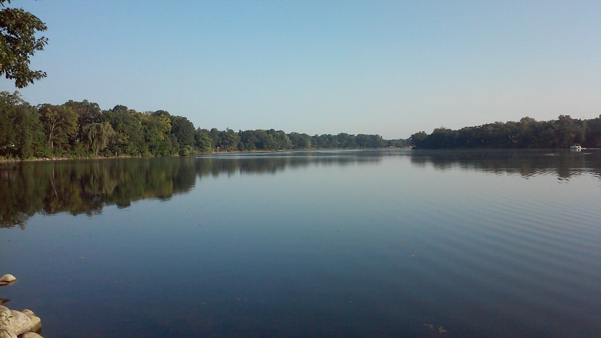 831 Shoreline Road Lake Barrington, IL 60010 - Photo 41 of 47 a view of a lake