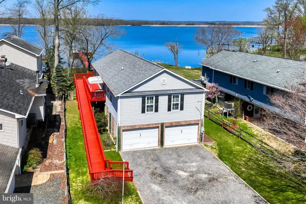 a front view of house with yard