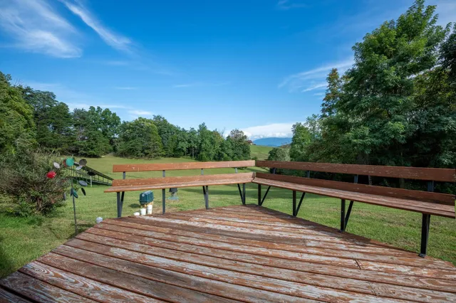 $795,000 | 4745 Plank Road, Natural Bridge, VA 24578