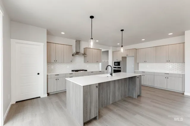 $1,250,000 | 5390 West Yarnell Street, Eagle, ID 83616