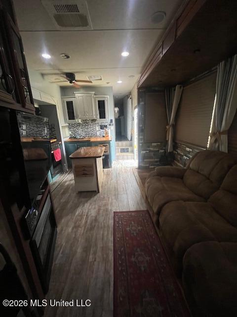 218 Lawrence Reid Road Tylertown, MS 39667 - Photo 11 of 13 IMG_8505