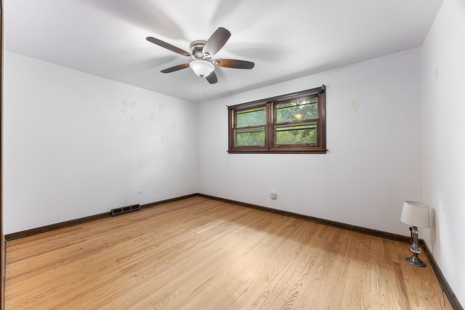 9S172 Cumnor Road Downers Grove, IL 60516 - Photo 14 of 32