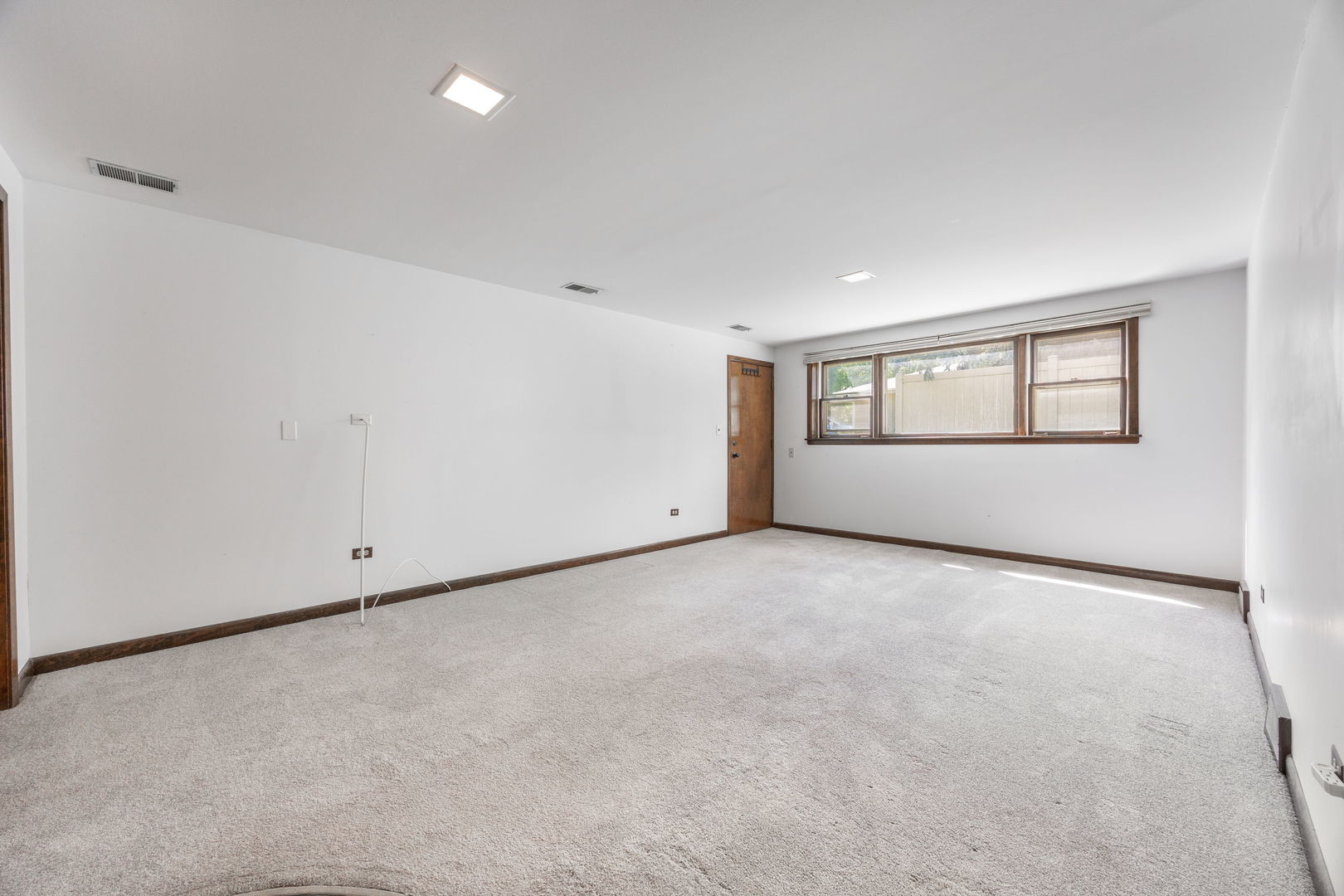 9S172 Cumnor Road Downers Grove, IL 60516 - Photo 20 of 32