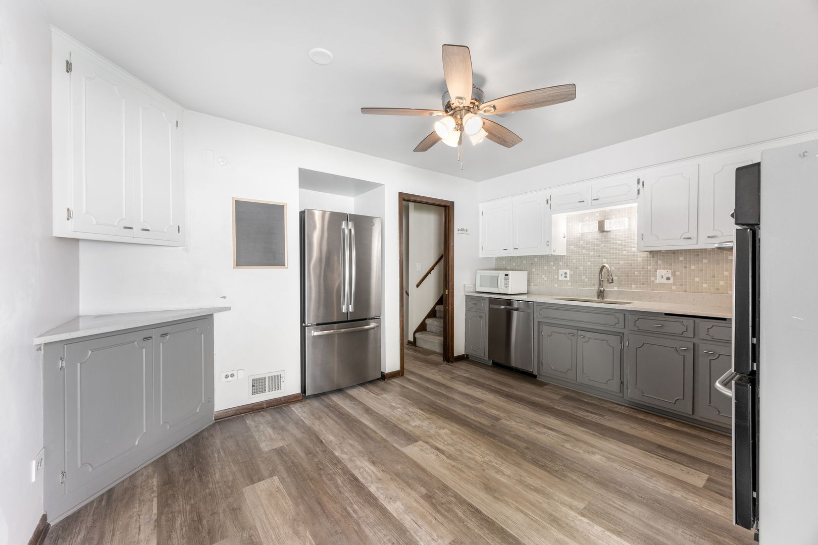 9S172 Cumnor Road Downers Grove, IL 60516 - Photo 8 of 32