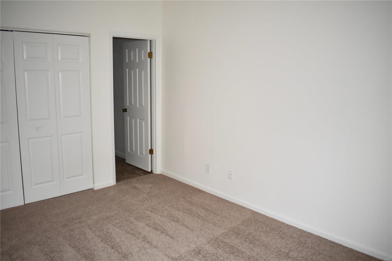 4305 Rockspur Court St. Louis, MO 63128 - Photo 15 of 30 Gallery Image 15