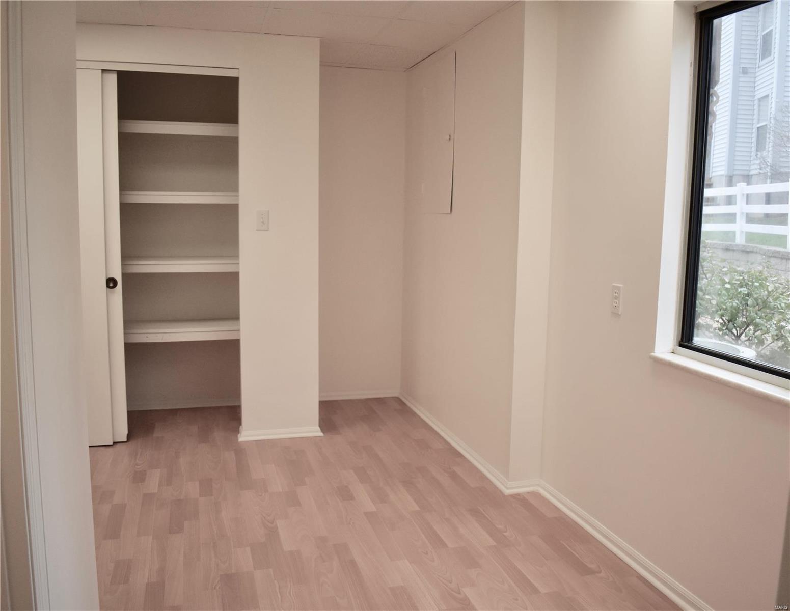 4305 Rockspur Court St. Louis, MO 63128 - Photo 22 of 30 Gallery Image 22