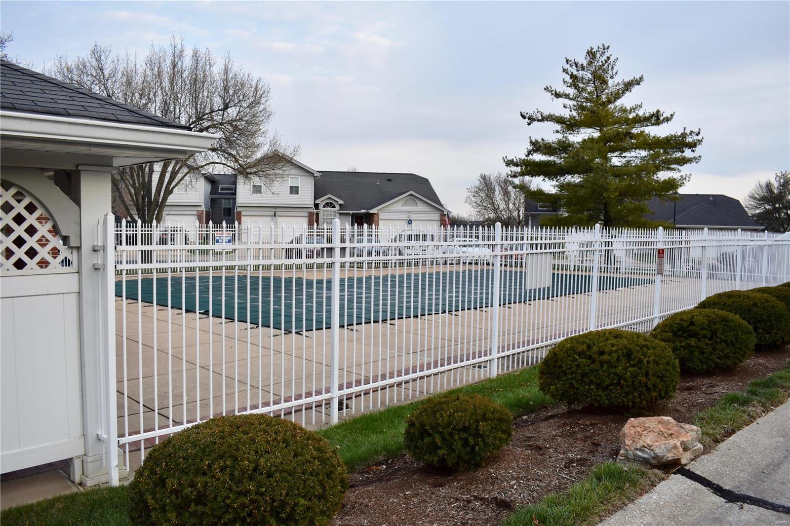 4305 Rockspur Court St. Louis, MO 63128 - Photo 30 of 30 Gallery Image 30