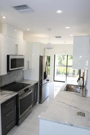 $5,860 | 11311 Pond View Drive, Unit C203, Wellington, FL 33414