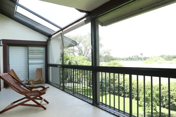 $5,860 | 11311 Pond View Drive, Unit C203, Wellington, FL 33414