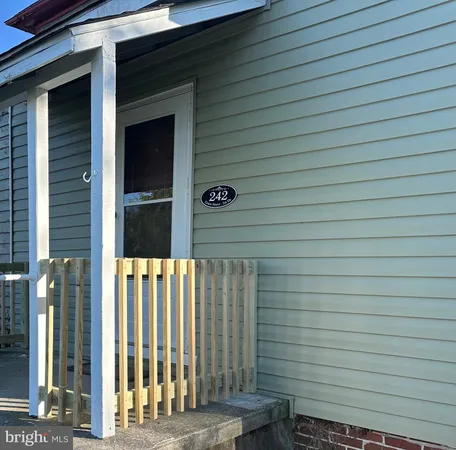 $1,675 | 242 Grant Street, Salem, NJ 08079