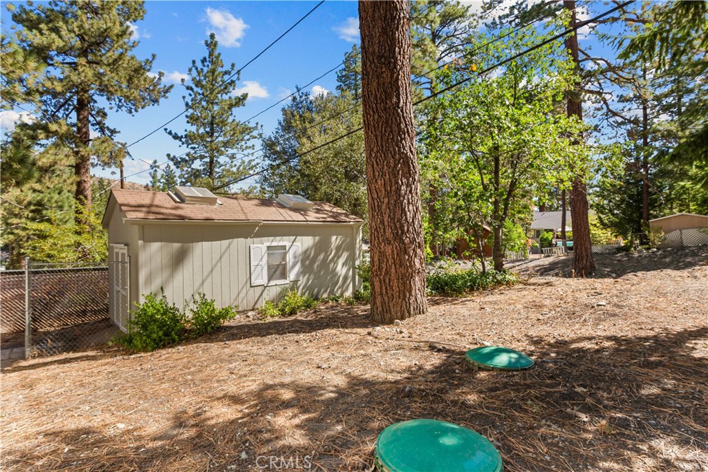 6155 Cardinal Road Wrightwood, CA 92397 - Photo 37 of 45 Gallery Image 37