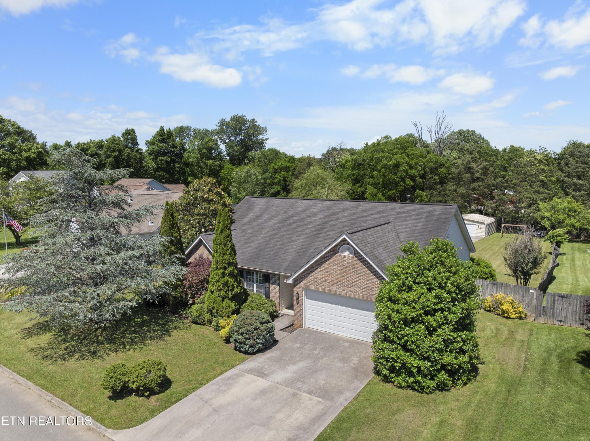 548 Pebble Creek Road Knoxville, TN 37918 - Photo 4 of 48 Gallery Image 4