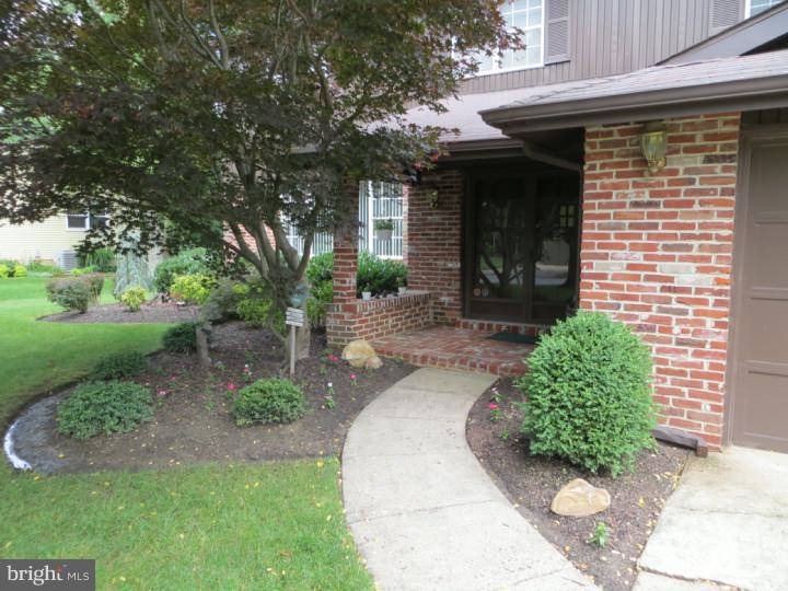 7 Banner Road Cherry Hill, NJ 08003 - Photo 2 of 25 Exterior Front