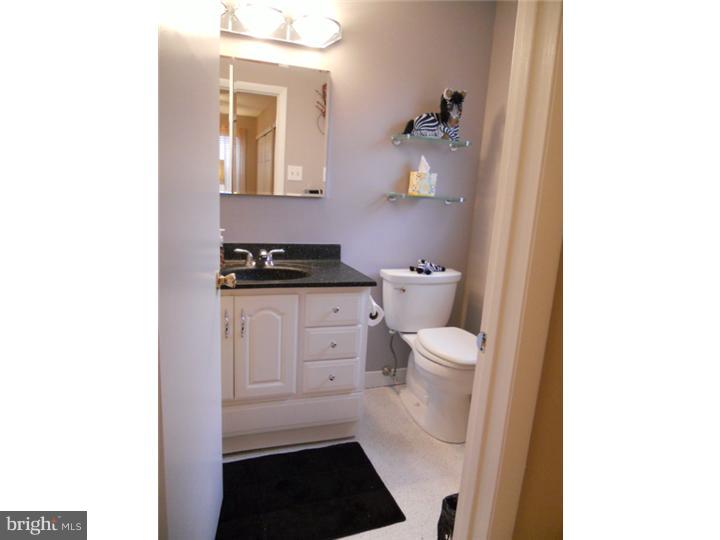 7 Banner Road Cherry Hill, NJ 08003 - Photo 15 of 25 Master Bathroom
