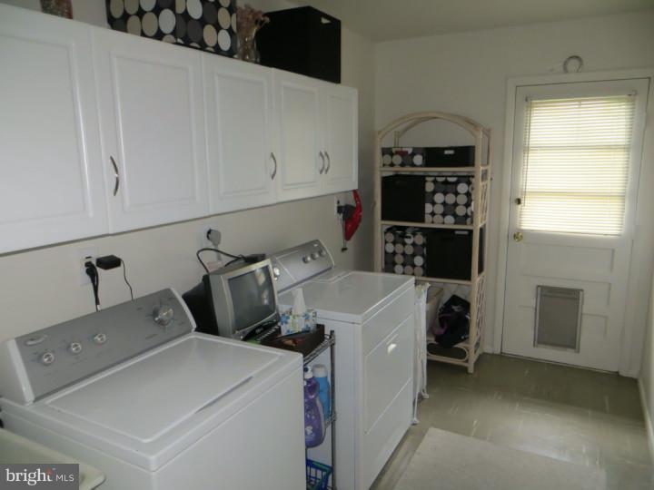 7 Banner Road Cherry Hill, NJ 08003 - Photo 22 of 25 Laundry Room