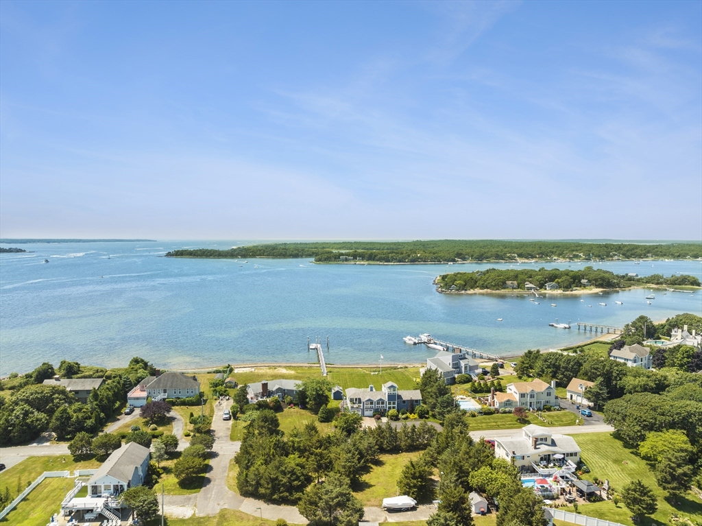 3 Sias Point Road Buzzards Bay, MA 02532 - Photo 4 of 41